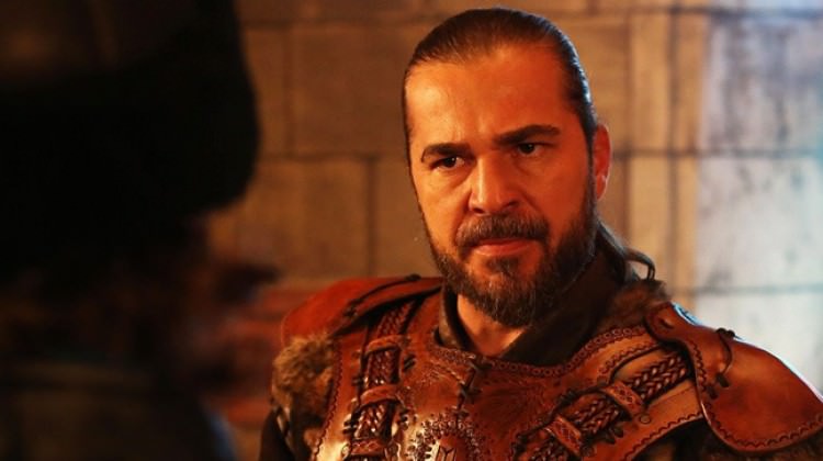 Diriliş Ertuğrul dizisine 3 isim birden ayrıldı