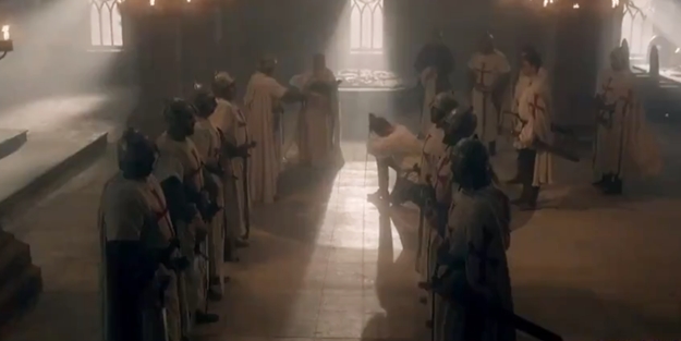 Ertuğrul ateş çemberinin ortasında! /VİDEO