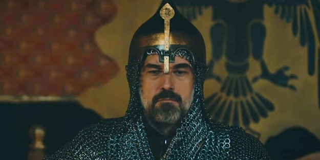 Diriliş Ertuğrul'un yıldızı koronaya yakalandı