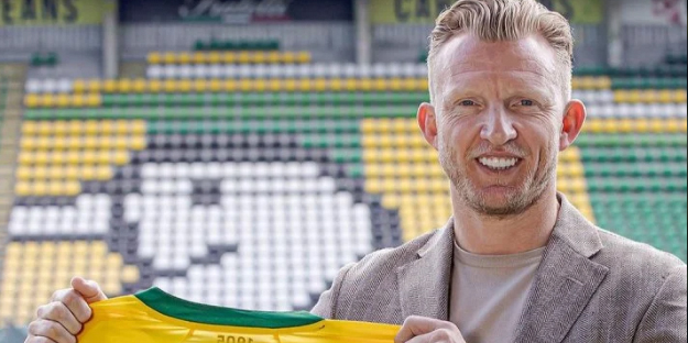 Dirk Kuyt'ın yeni durağı herkesi şaşırttı! İmzalar atılıyor: O takımın başına geçecek: Sürpriz anlaşma