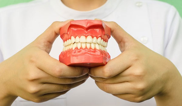 Diş kanaması orucu bozar mı?