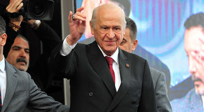 Dış müdahale çağrısına Bahçeli'den çok sert tepki! Kimse milletin iradesine zincir vuramaz