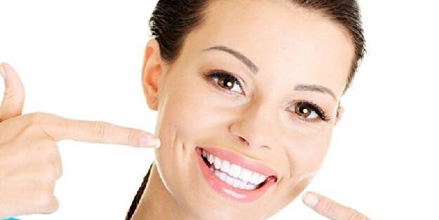 Diş taşı temizliği evde nasıl yapılır? En etkili doğal yöntem