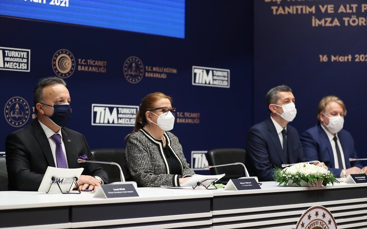 ‘Dış Ticaret Meslek Liseleri’ açılıyor