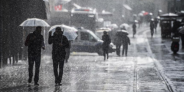 Dışarı çıkarken iki kere düşünün! Komşu 2 il için kuvvetli yağış uyarısı