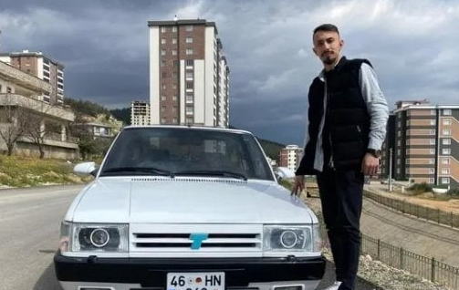 Dışı Tofaş, içi BMW! 450 bin TL’yi “trink” diye eline saydılar, satmadı! İçini gören hayran kalıyor