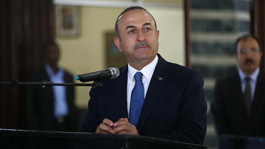 Dışişleri Bakanı Çavuşoğlu'dan FETÖ okulları ile ilgili flaş açıklama