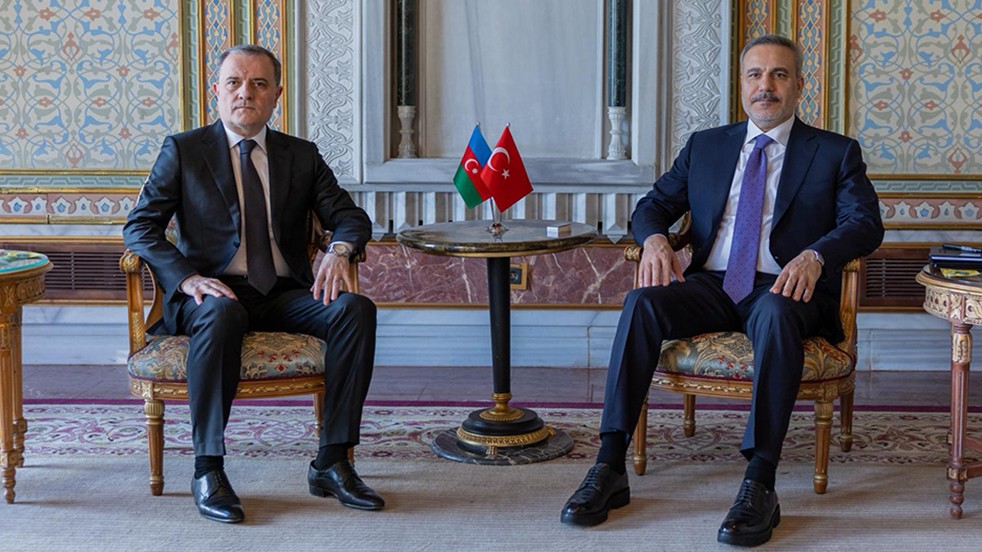 Dışişleri Bakanı Fidan, Azerbaycanlı mevkidaşı ile görüştü