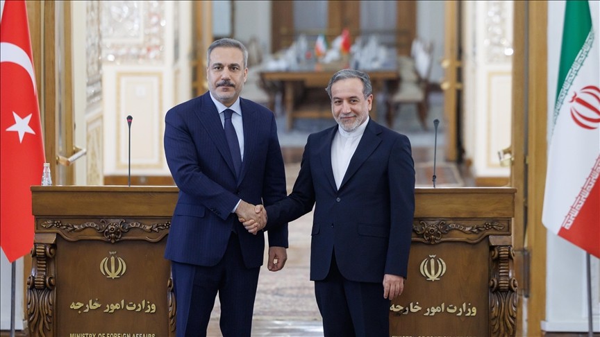 Dışişleri Bakanı Fidan, İranlı mevkidaşı Erakçi ile görüştü