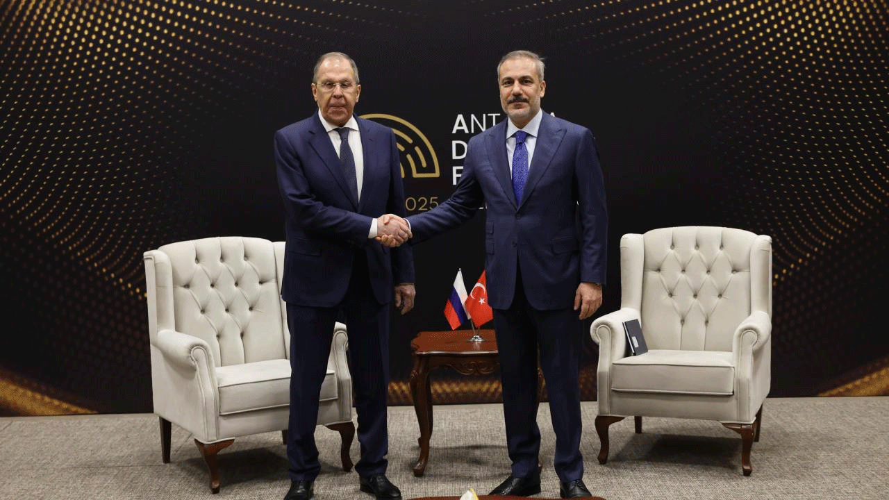 Dışişleri Bakanı Hakan Fidan, Lavrov ile görüştü