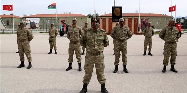 Dışişleri'nden flaş 'Libya' açıklaması: Türk askeri aynı kefeye konulamaz!
