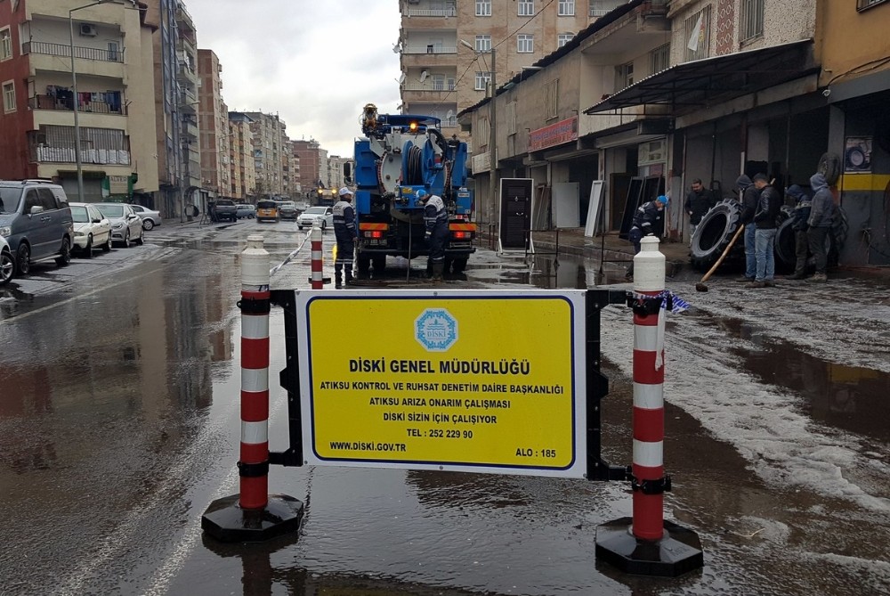 DİSKİ’den kanalizasyon sorunlarına anında müdahale 