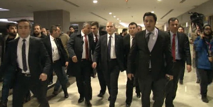 DİSK’te çirkeflik!