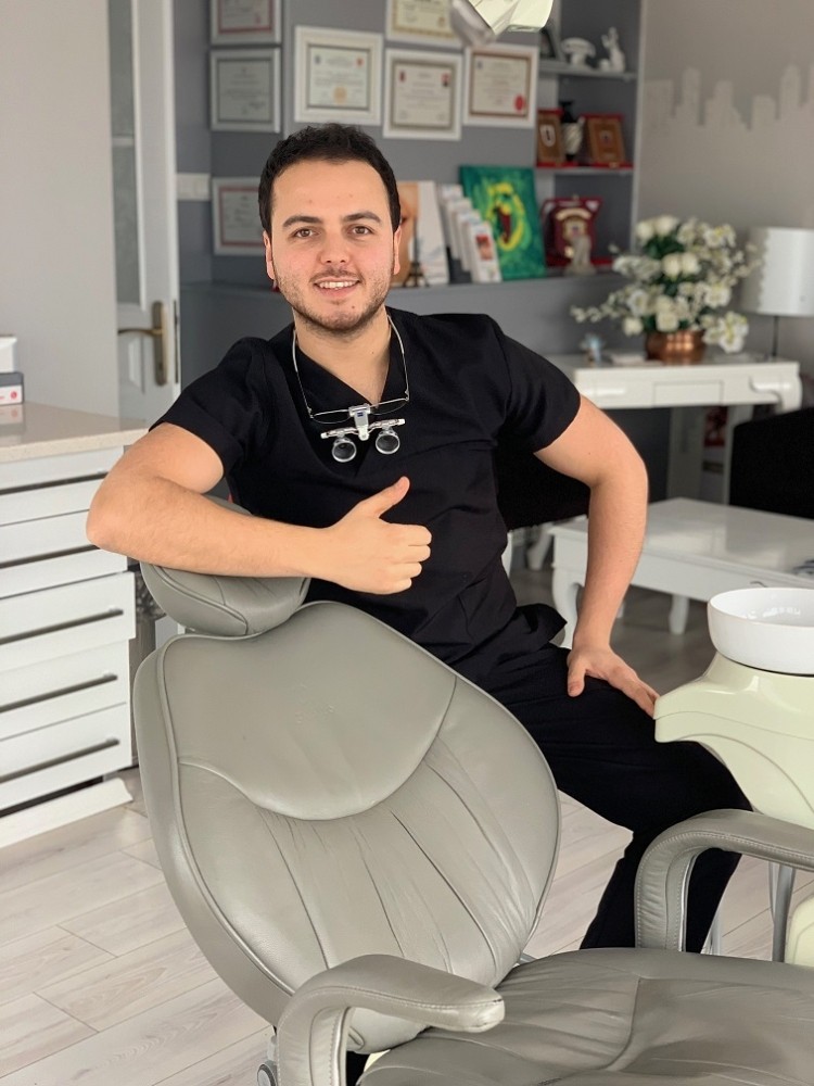 Dişlere zarar veren alışkanlıklara dikkat 