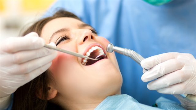 Dişlerinize tel takmadan tedavi mümkün