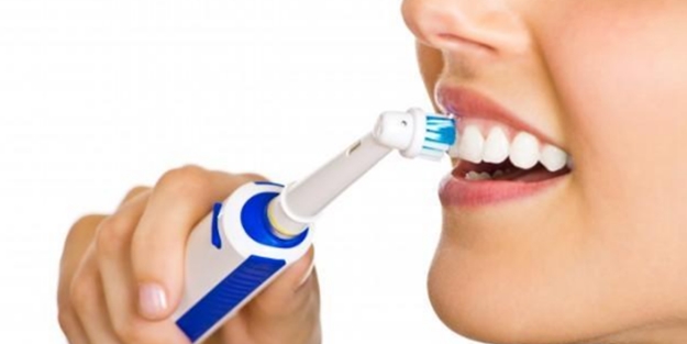 Dişlerinizi doğru fırçaladığınıza emin misiniz?