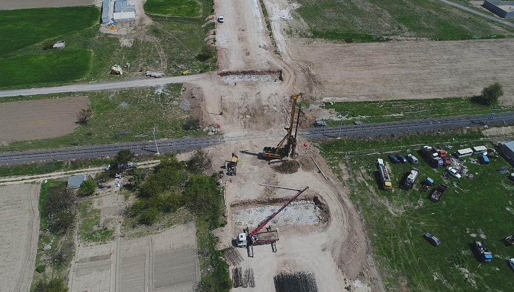 Ditaş Kavşağı ve Demiryolu Üst Geçidi İnşaatı Başladı 