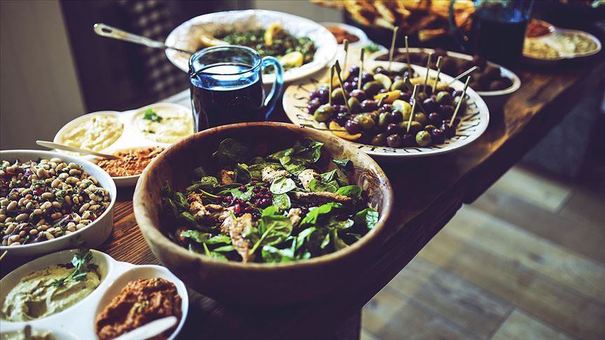 Diyabetle mücadelenin temeli doğru beslenme