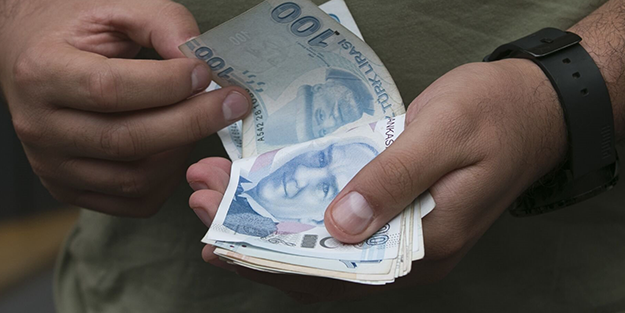 Diyanet 'caiz değil' vurgusu yapmıştı! Emeklilerin hesabına 12 bin lira yatıracaklar