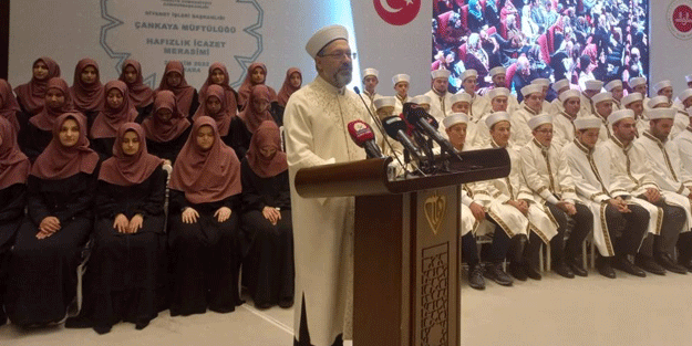 Ali Erbaş Hz. Muhammed’in (s.a.v) vasiyetini hatırlattı