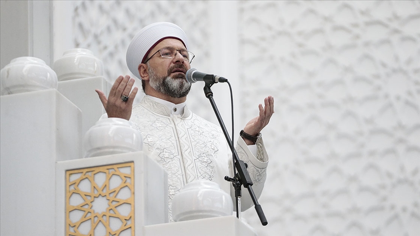 Diyanet İşleri Başkanı Ali Erbaş yarın dua programına katılacak