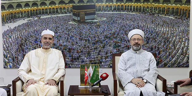 Diyanet İşleri Başkanı Erbaş, Libya Hac Bakanı ile bir araya geldi
