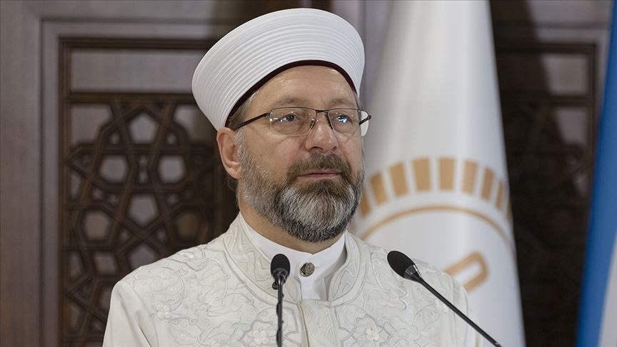 Diyanet İşleri Başkanı Erbaş: Öğle ezanının ardından Mescid-i Aksa'nın kurtuluşu için salalar okunacak