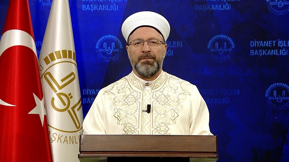 Diyanet İşleri Başkanı Erbaş: “Şimdi yaşlılarımız ve hastalarımız için iyilik seferberliği vaktidir” 