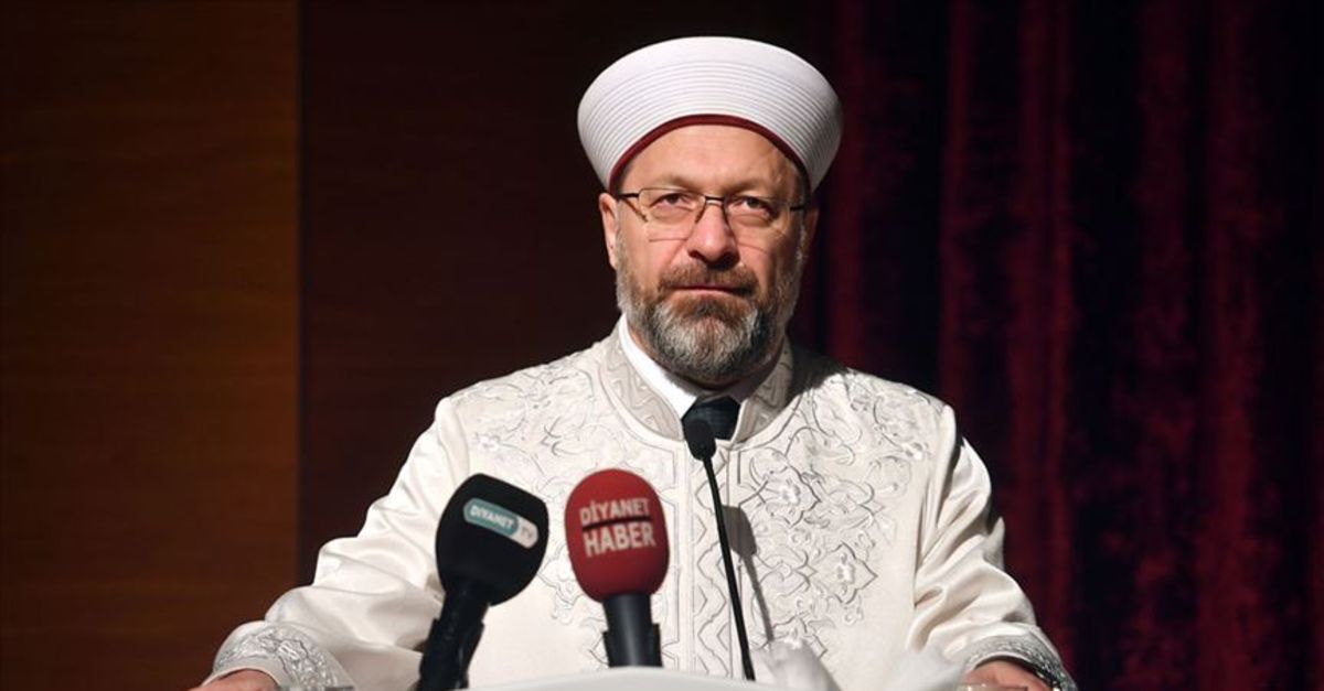 Erbaş: Yanlış din anlayışının insanı getirdiği duruma bakın