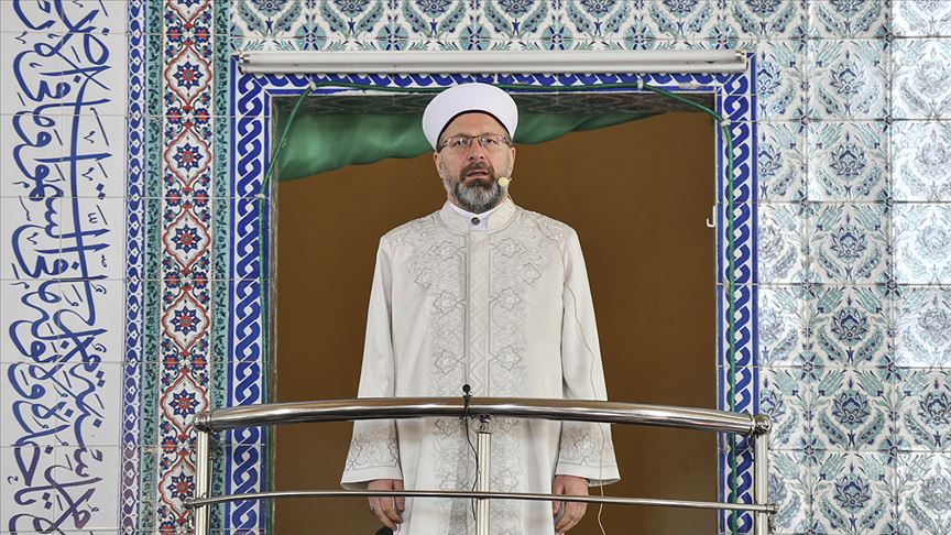 Diyanet İşleri Başkanı Erbaş'tan 'temizlik ve yeni tip koronavirüs' konulu hutbe