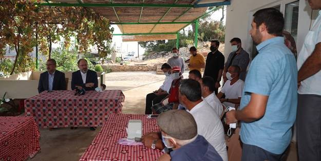 Diyanet İşleri Başkanı Erbaş'tan, yangın bölgesindeki vatandaşlara ziyaret