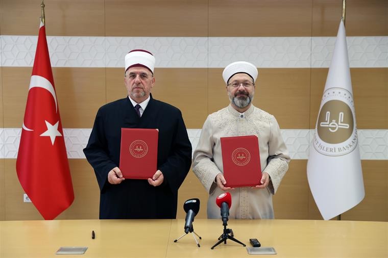 Diyanet İşleri Başkanlığı ile Kosova İslam Birliği Başkanlığı iş birliği protokolü imzalandı