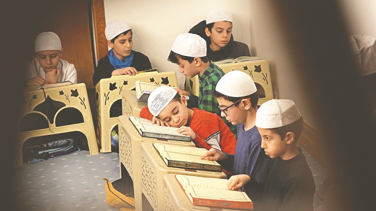 Diyanet İşleri Başkanlığı’nın yaz Kur’an Kursları başlıyor! Çocuklarımız Kur’an’a sarılsın