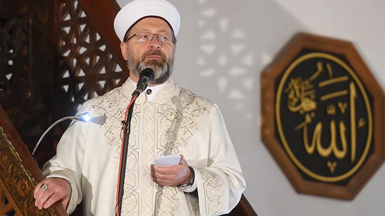 Diyanet "Peygamberimiz ve Aile Ahlakı" konulu Cuma hutbesi yayınlandı