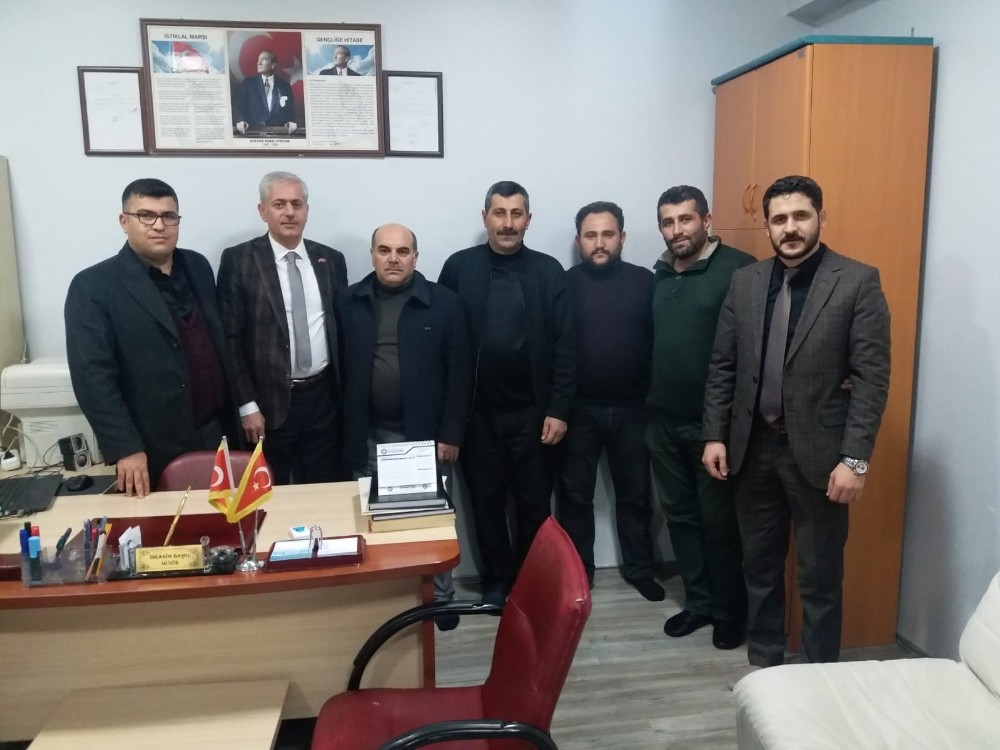 Diyanet-Sen Erzurum Şube Başkanlığı’ndan öğrencilere giysi yardımı 