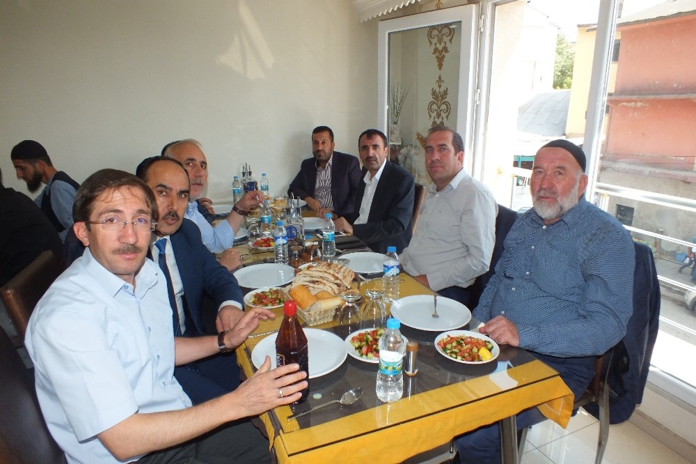 Diyanet-Sen’den birlik ve beraberlik yemeği 