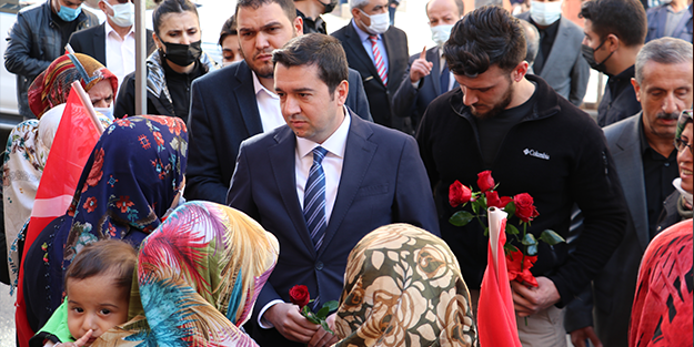 Diyarbakır ailelerine destek devam ediyor