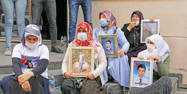 Diyarbakır anneleri, ‘Anneler Günü’nde Akit’e konuştu!