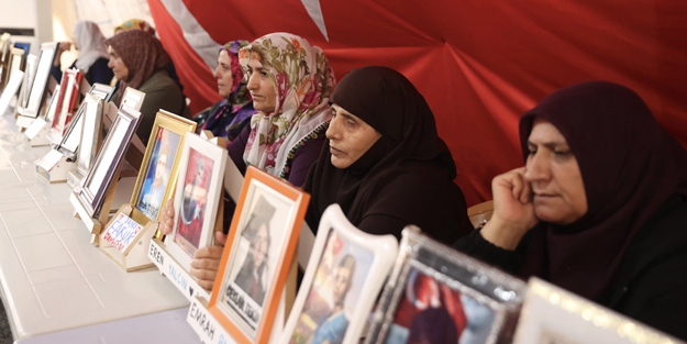 Diyarbakır anneleri evlat nöbetini kararlılıkla sürdürüyor