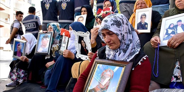 Diyarbakır annelerinden evlatlarına çağrı
