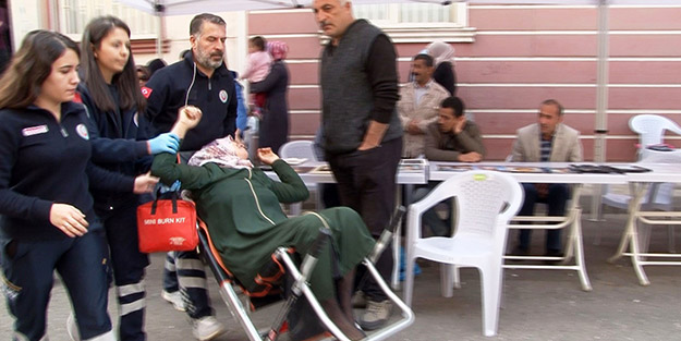 Diyarbakır annelerinin evlat nöbetinde gerginlik! Sağlık ekipleri müdahale etti