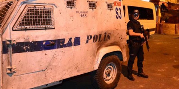 Diyarbakır Belediyesi'nde arama başlatıldı