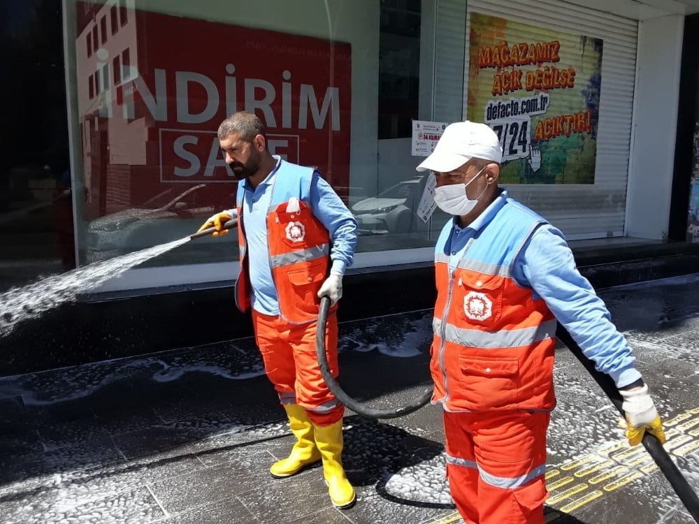 Diyarbakır Büyükşehir Belediyesi, temiz bir çevre için çalışıyor 