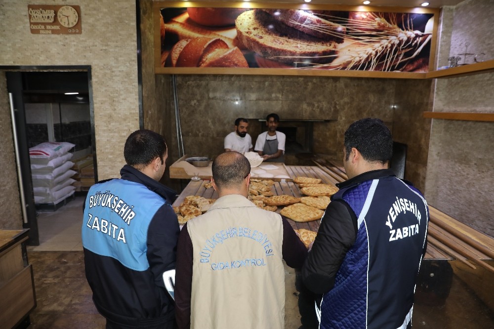 Diyarbakır Büyükşehir Belediyesi’nden fırın denetimi 