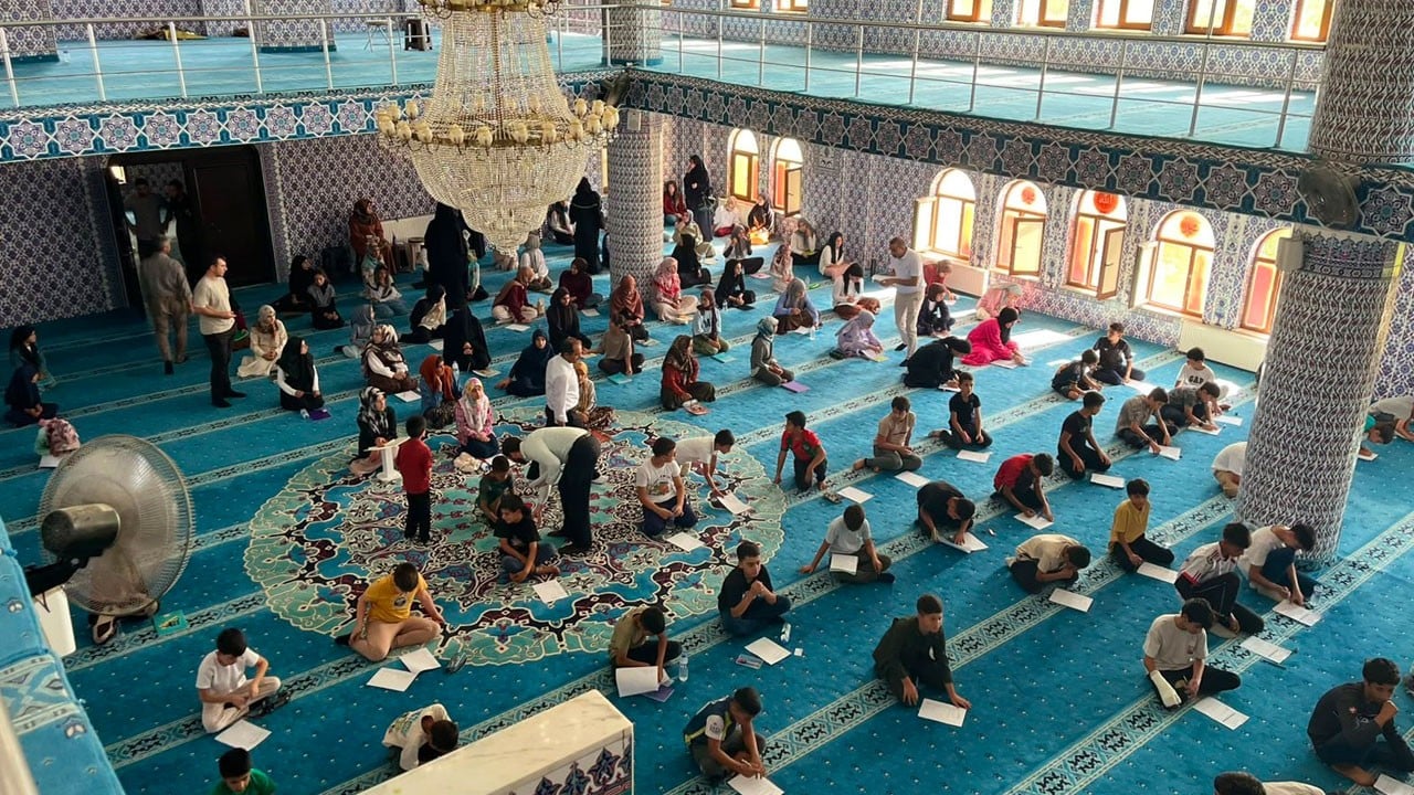 Diyarbakır Dicle’de güzel rekabet! Kur’an kursları bilgide yarıştı