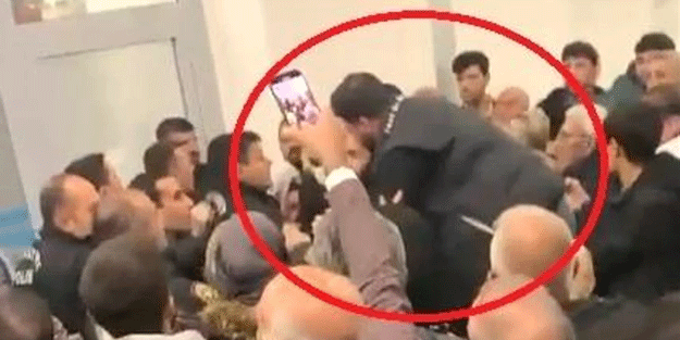 Diyarbakır Havalimanı'nda ortalık karıştı! Umreden dönenler...