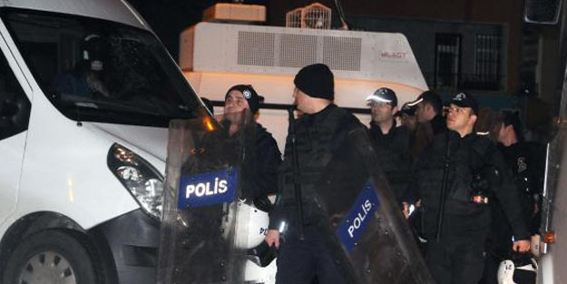 Diyarbakır HDP İl Başkanlığı'na ikinci operasyon! 50 HDP'li gözaltında