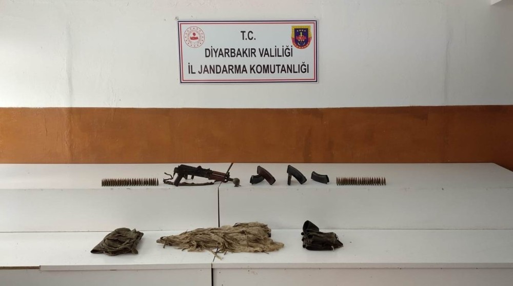 Diyarbakır’da 1 milyon liraya kadar ödülle turuncu listede aranan terörist etkisiz hale getirildi 