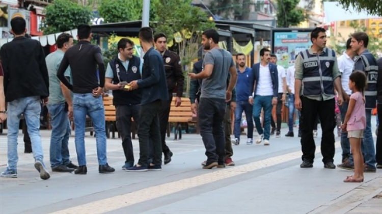 Diyarbakır'da 13 ilçede asayiş uygulaması