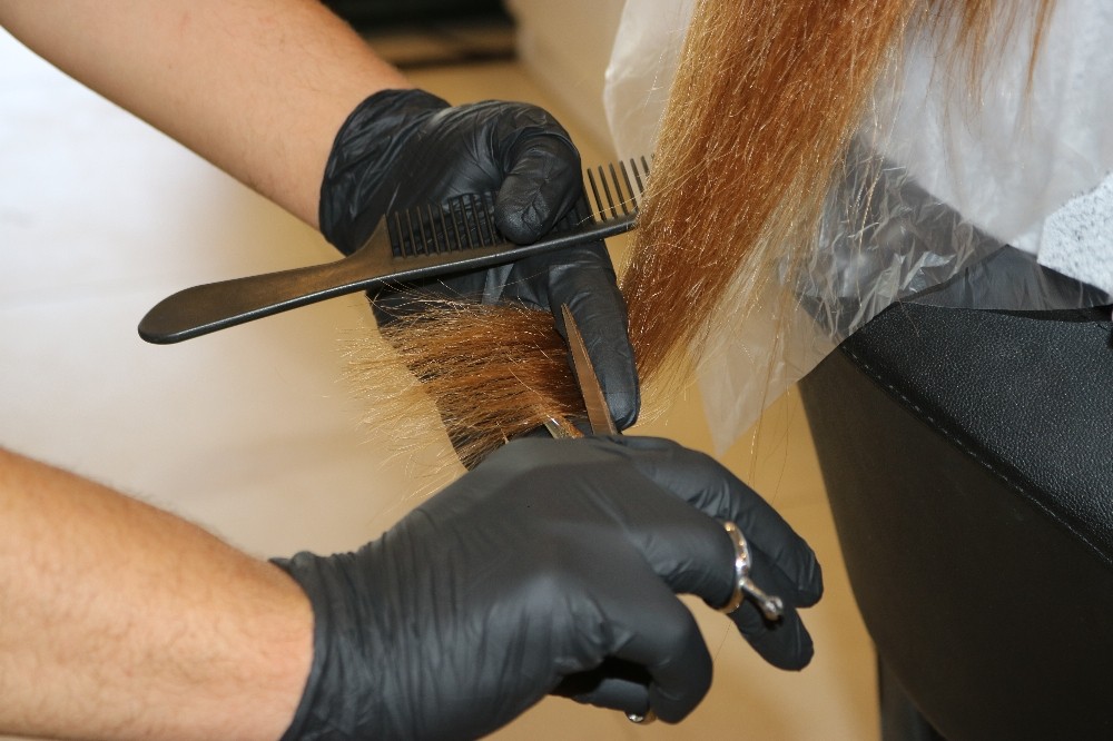 Diyarbakır’da 2 erkek berberinde korona virüs tespit edildi 